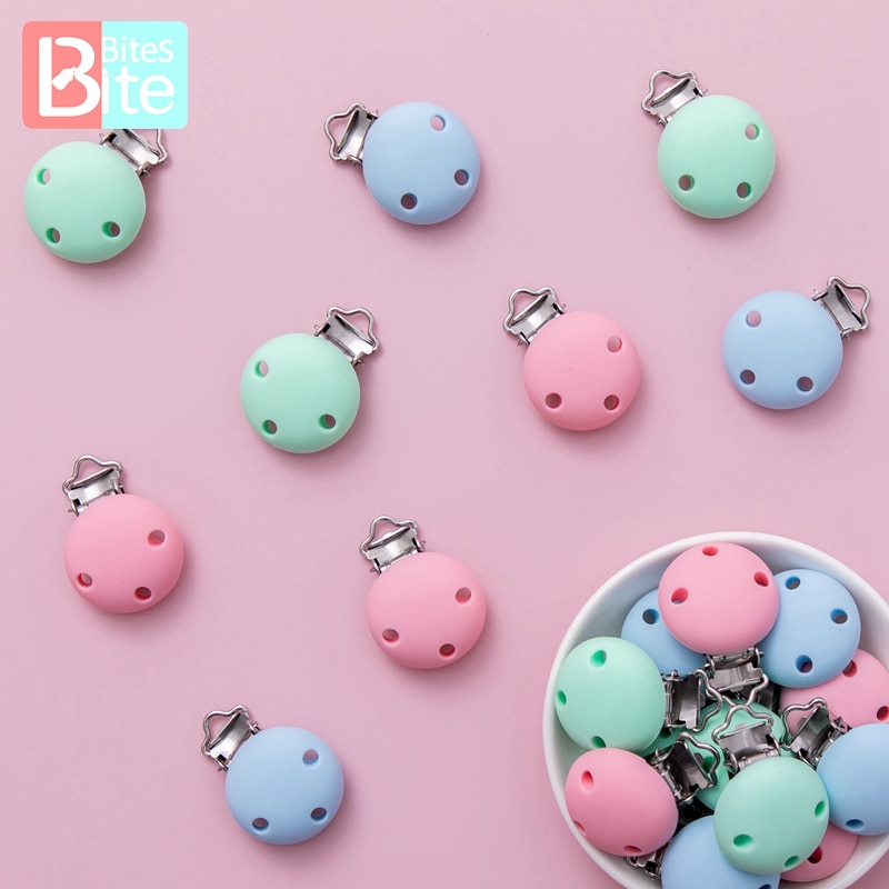 Bite Bites 4pcs Baby Pacifier Clip Three Holes Leopard Marble Round Silicone Holder Clip Infant Nipple Clasps Baby Product